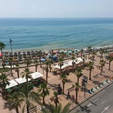 Appartement Inviting Apartment In Fuengirola - 100 M² With Sea View