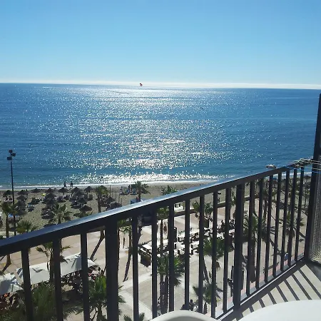 Inviting Apartment In Fuengirola - 100 M² With Sea View Appartement Fuengirola