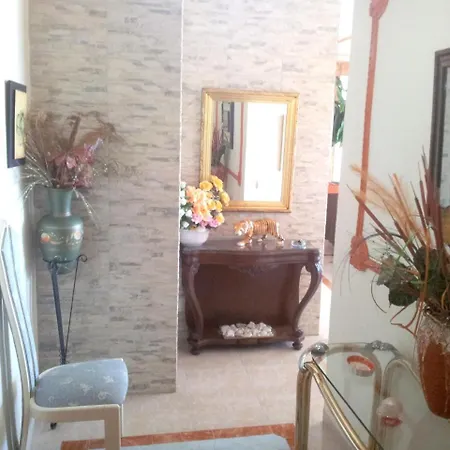 Inviting Apartment In Fuengirola - 100 M² With Sea View * フエンヒロラ