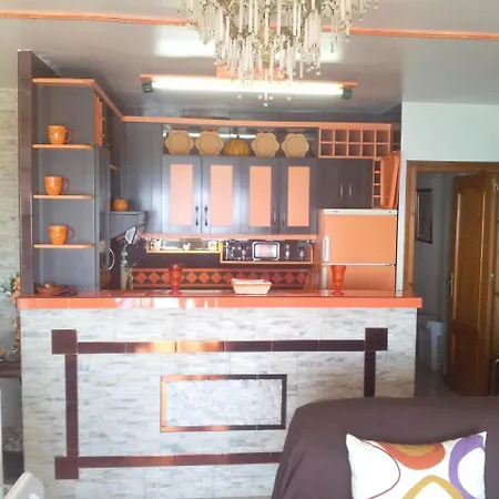 アパート Inviting Apartment In Fuengirola - 100 M² With Sea View *