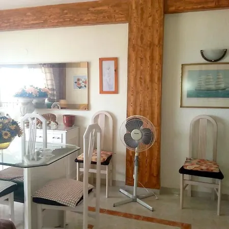 Inviting Apartment In Fuengirola - 100 M² With Sea View * フエンヒロラ