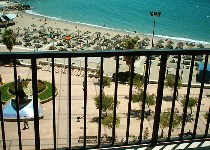 Inviting Apartment In Fuengirola - 100 M² With Sea View Apartamento