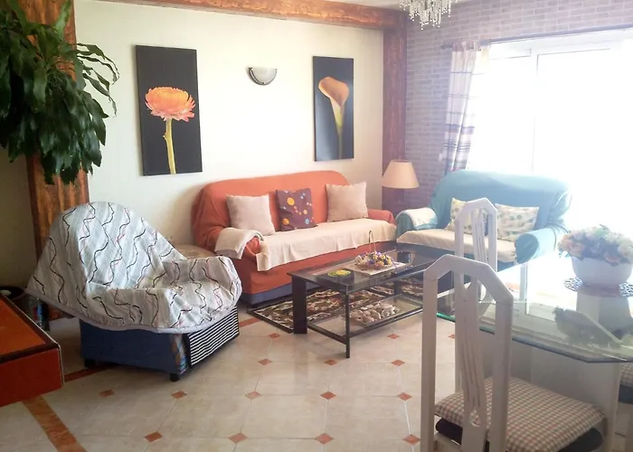 Inviting Apartment In Fuengirola - 100 M² With Sea View Apartamento