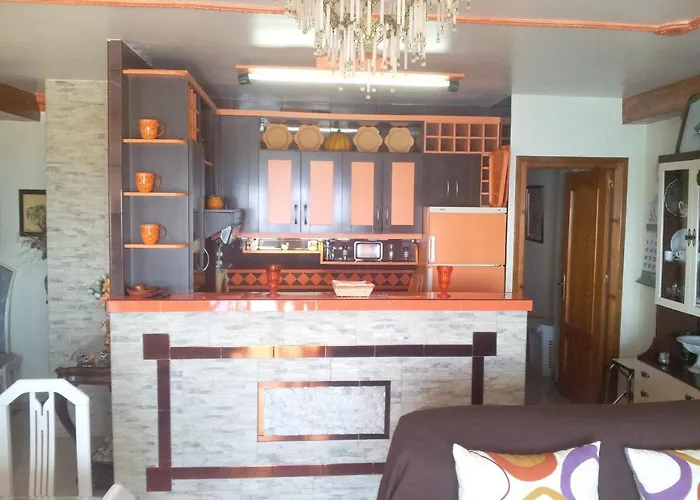 Apartamento Inviting Apartment In Fuengirola - 100 M² With Sea View *