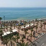 Διαμέρισμα Inviting Apartment In Fuengirola - 100 M² With Sea View