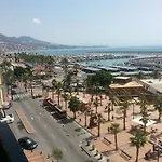 Inviting Apartment In Fuengirola - 100 M² With Sea View Διαμέρισμα Fuengirola