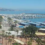 Διαμέρισμα Inviting Apartment In Fuengirola - 100 M² With Sea View