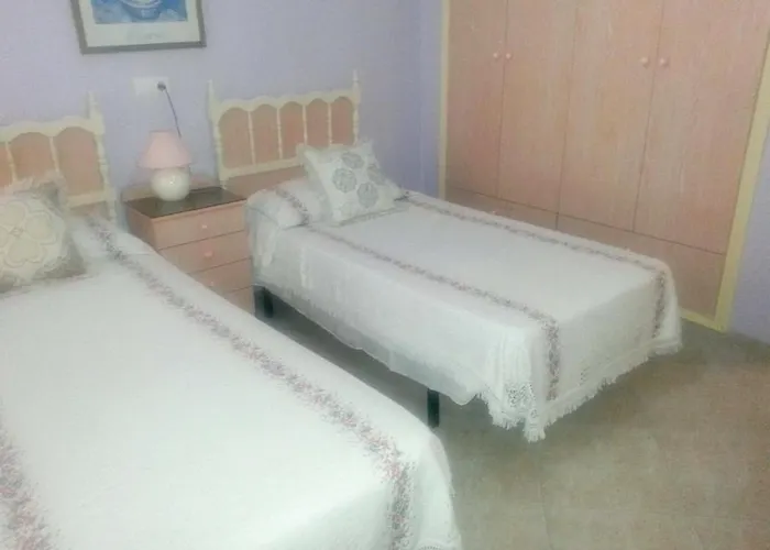 Inviting Apartment In Fuengirola - 100 M² With Sea View Appartamento